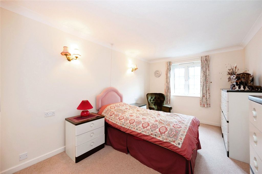 Property photo 3 of 11 Bedroom One