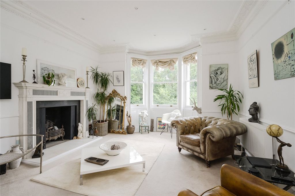 Property photo 3 of 25 Picture No. 09