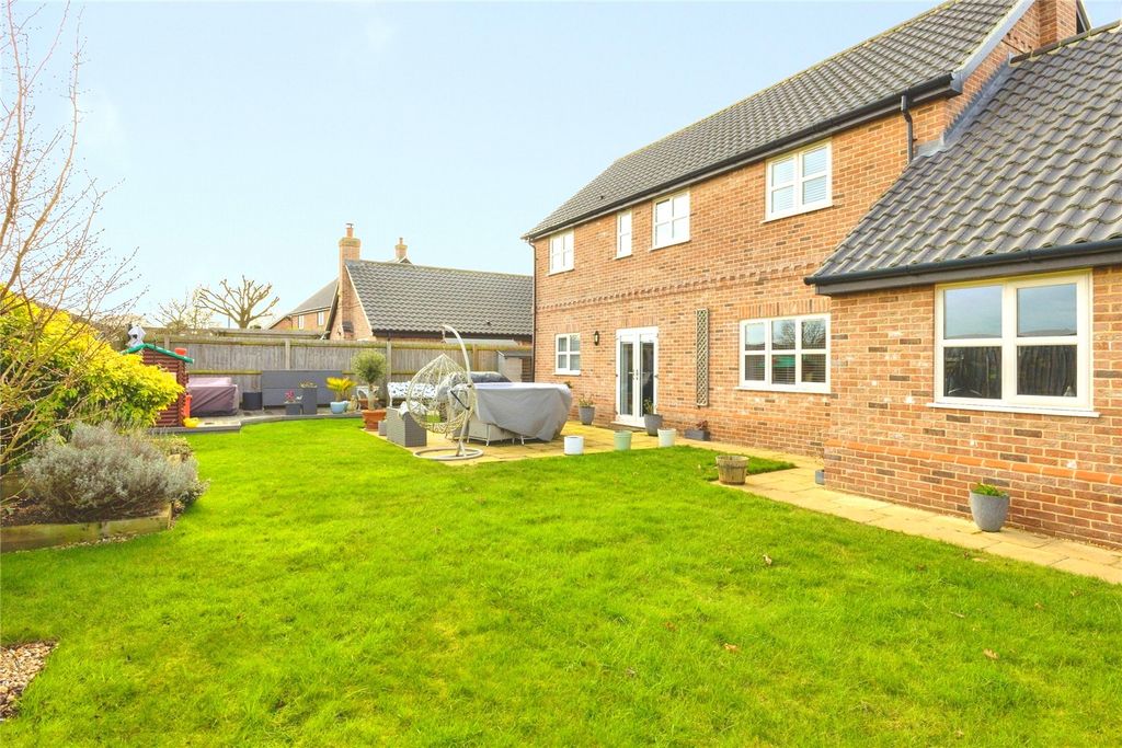 Property photo 1 of 19 Picture No. 25