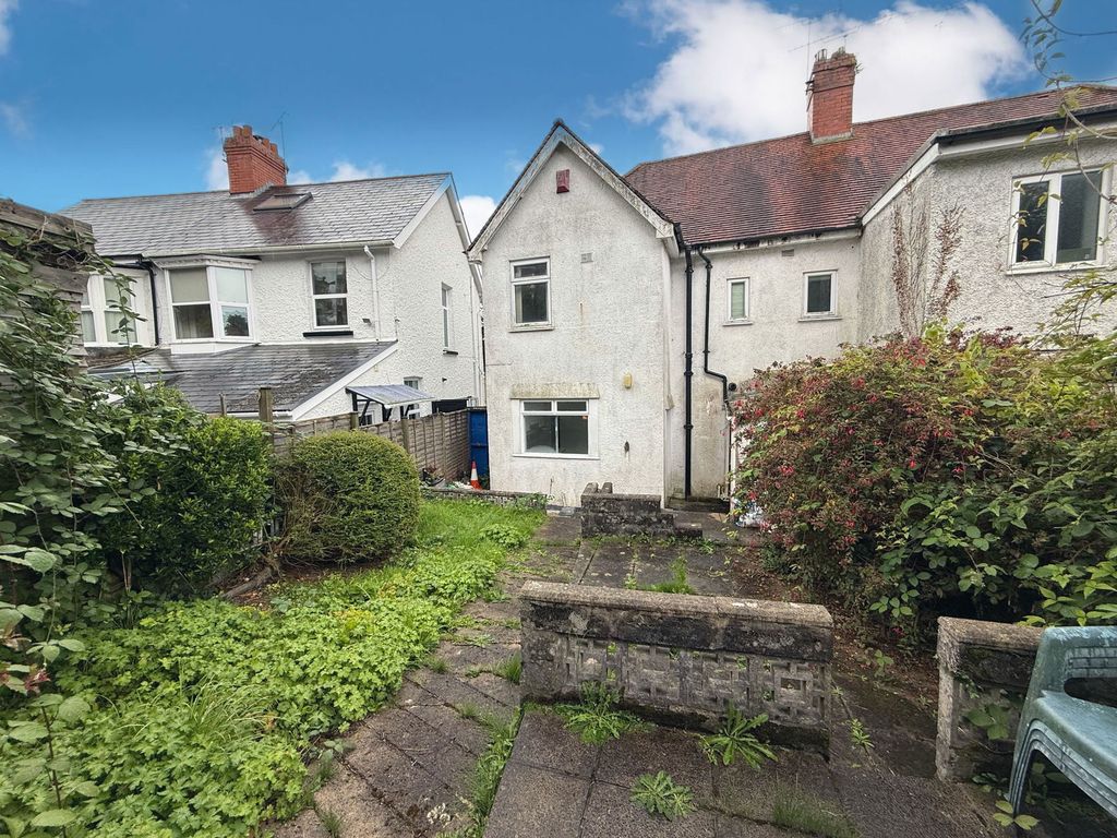 Property photo 3 of 25