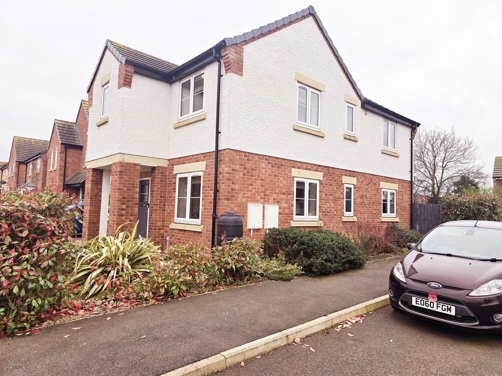 Property photo 1 of 23 Side View