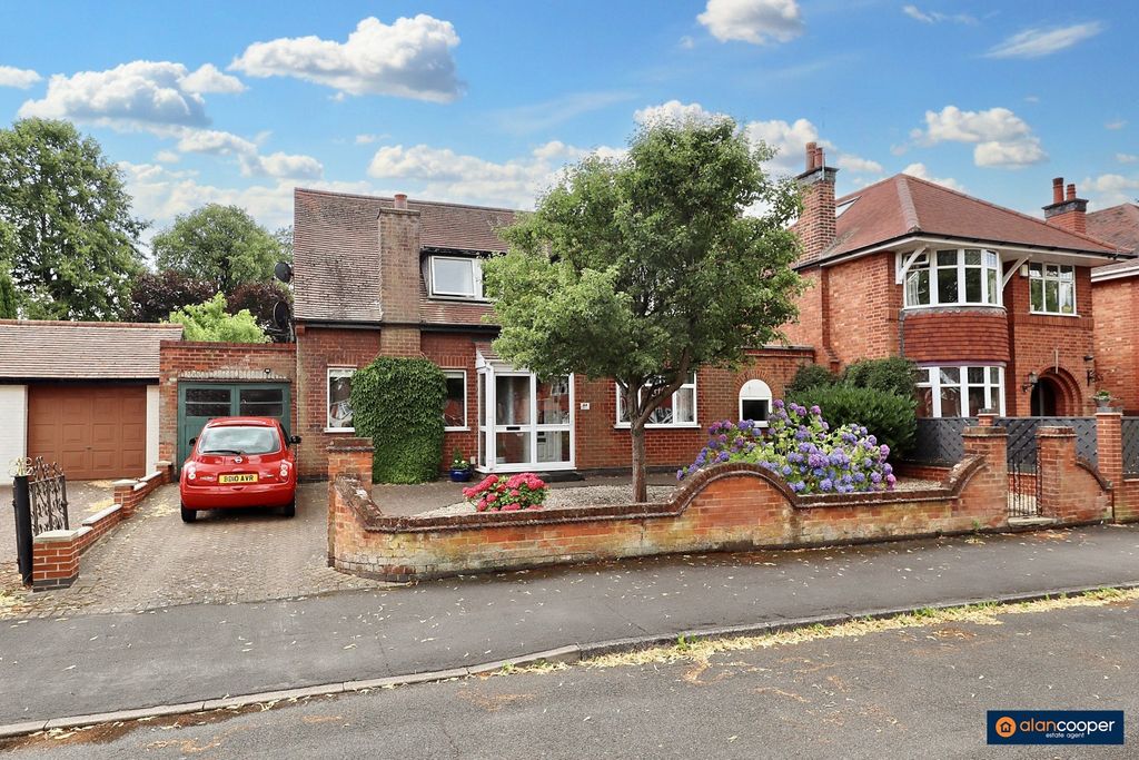 Property photo 1 of 34 3982552