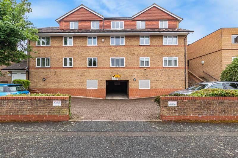 Property photo 1 of 19 External