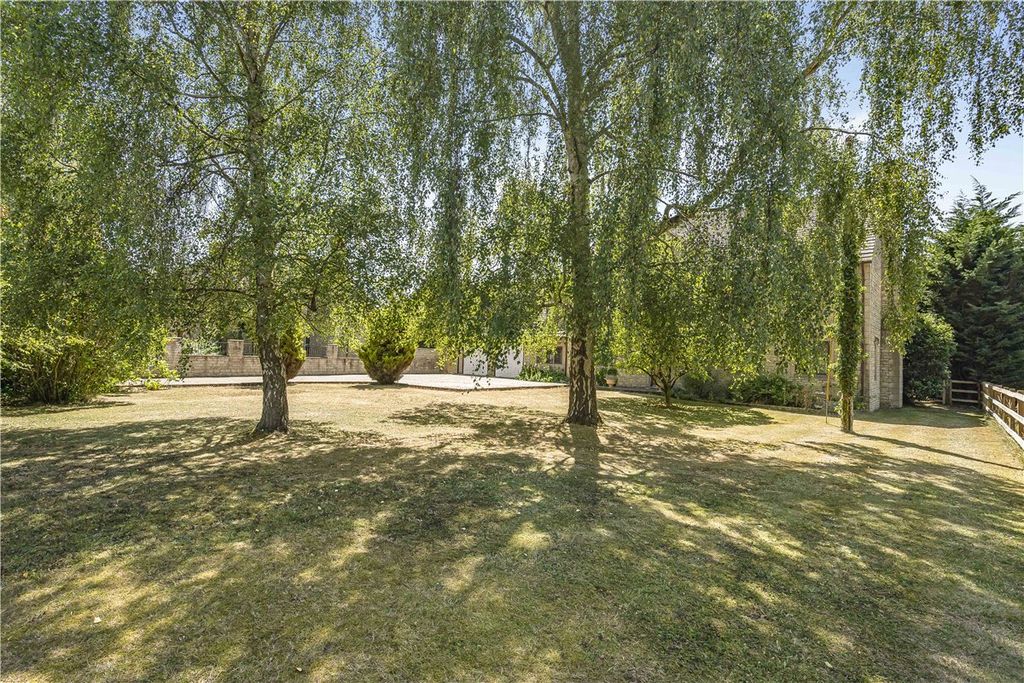 Property photo 2 of 21 Picture 2