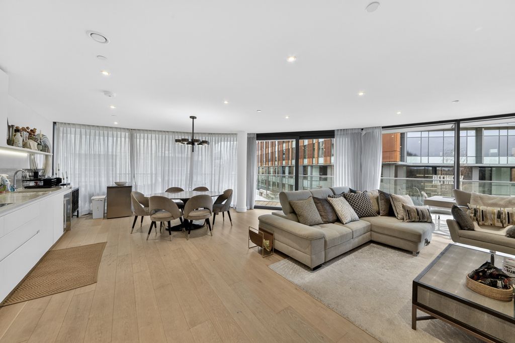 Property photo 2 of 21 Picture No. 02