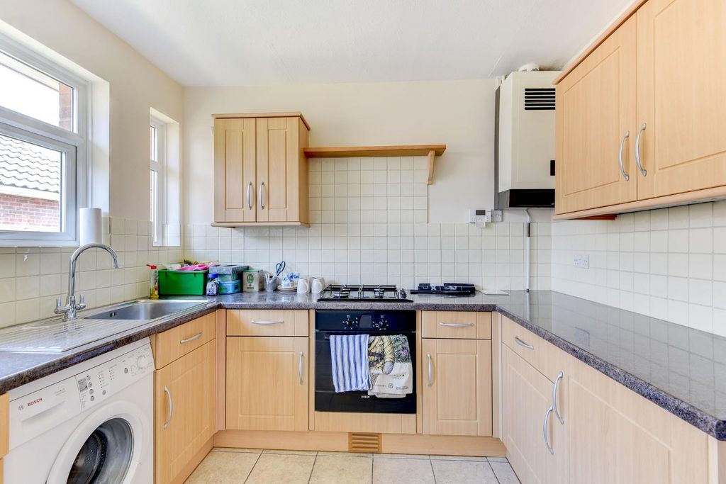 Property photo 2 of 22 5Crabtree-9.Jpg