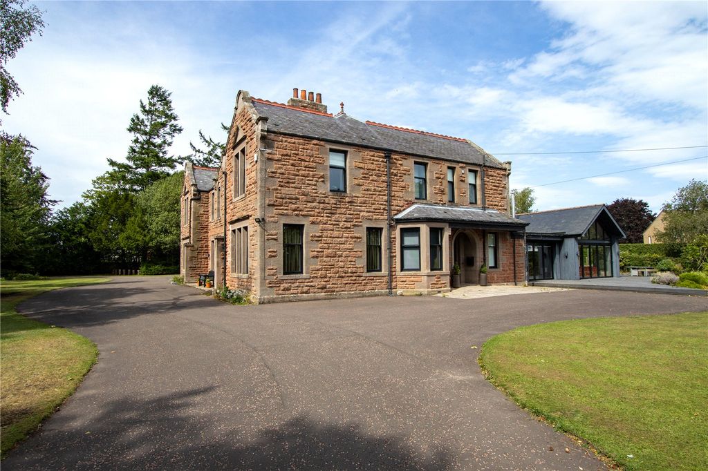 Property photo 1 of 29 Angus House
