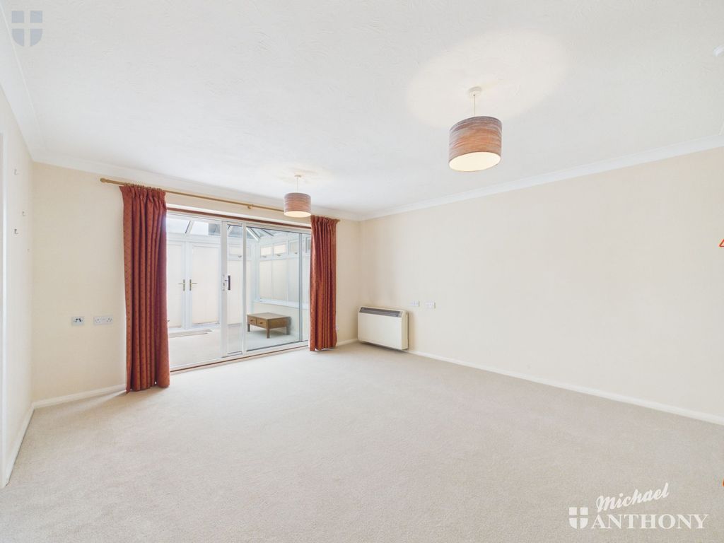 Property photo 2 of 8 c3Ca4Dea2F51455Db6A535078B5109E4_80_Cam03218G0-Pr0912-Still005