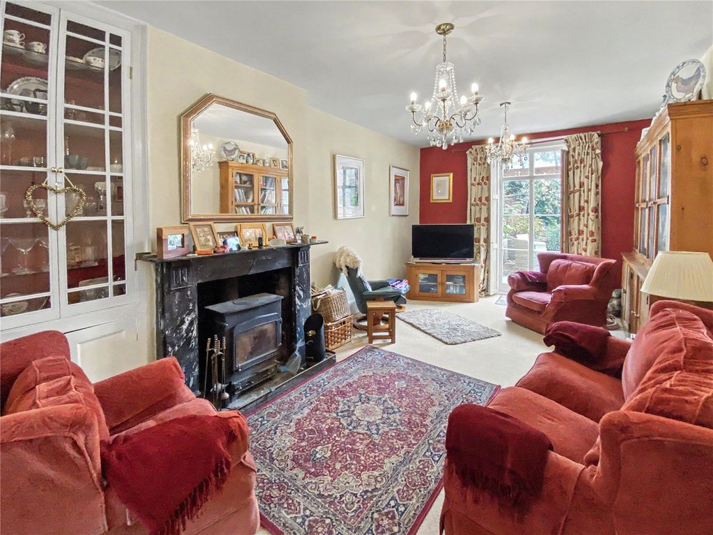 Property photo 3 of 19 Picture No. 12