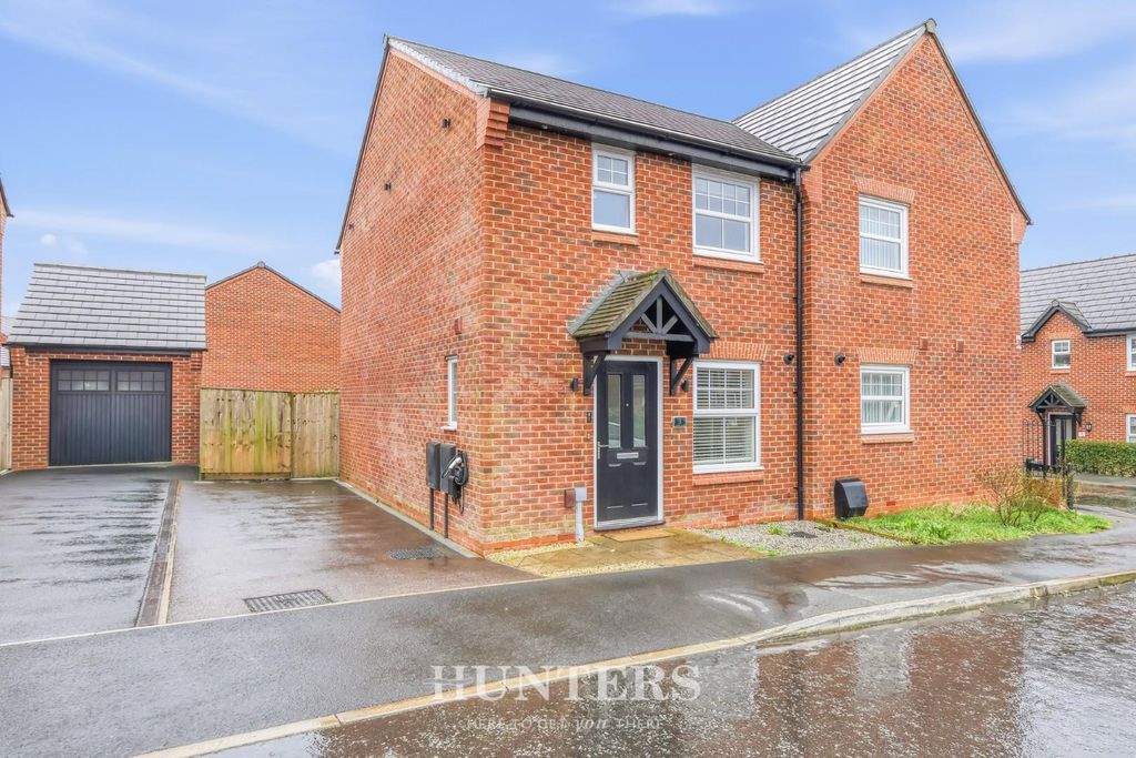 Property photo 1 of 14 Kirkfell Drive (22).Jpg