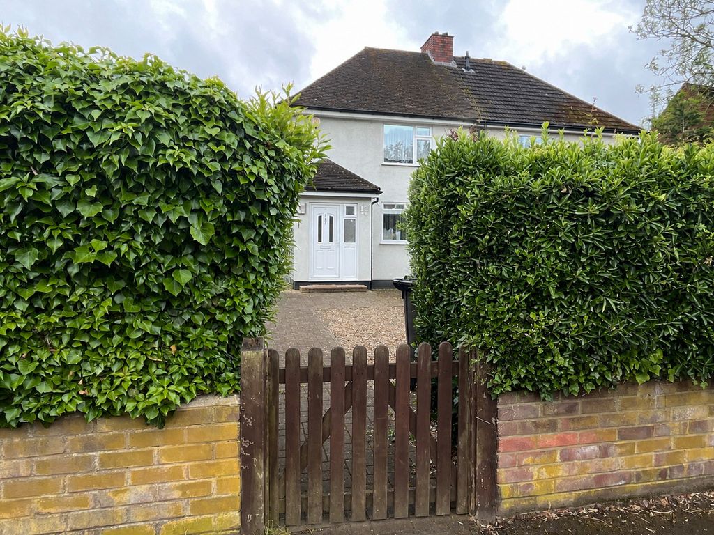 Property photo 2 of 20