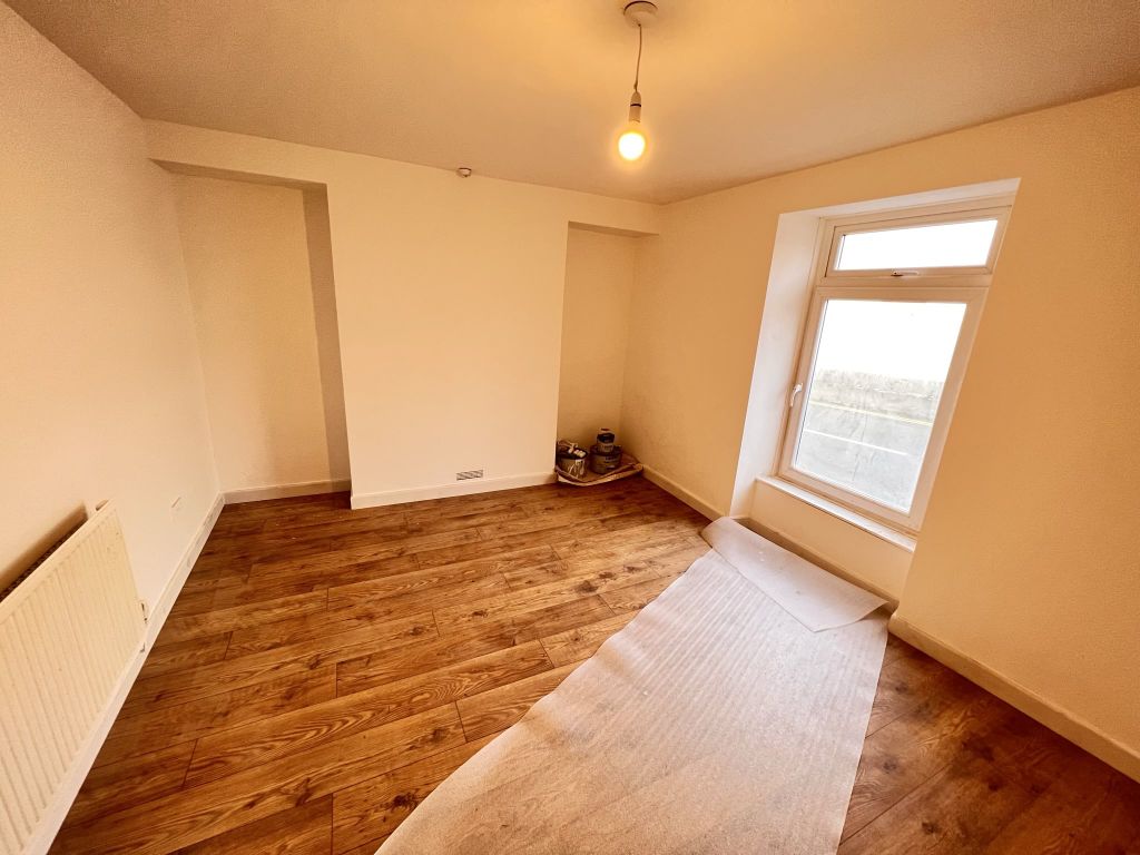 Property photo 3 of 4 Img_6817