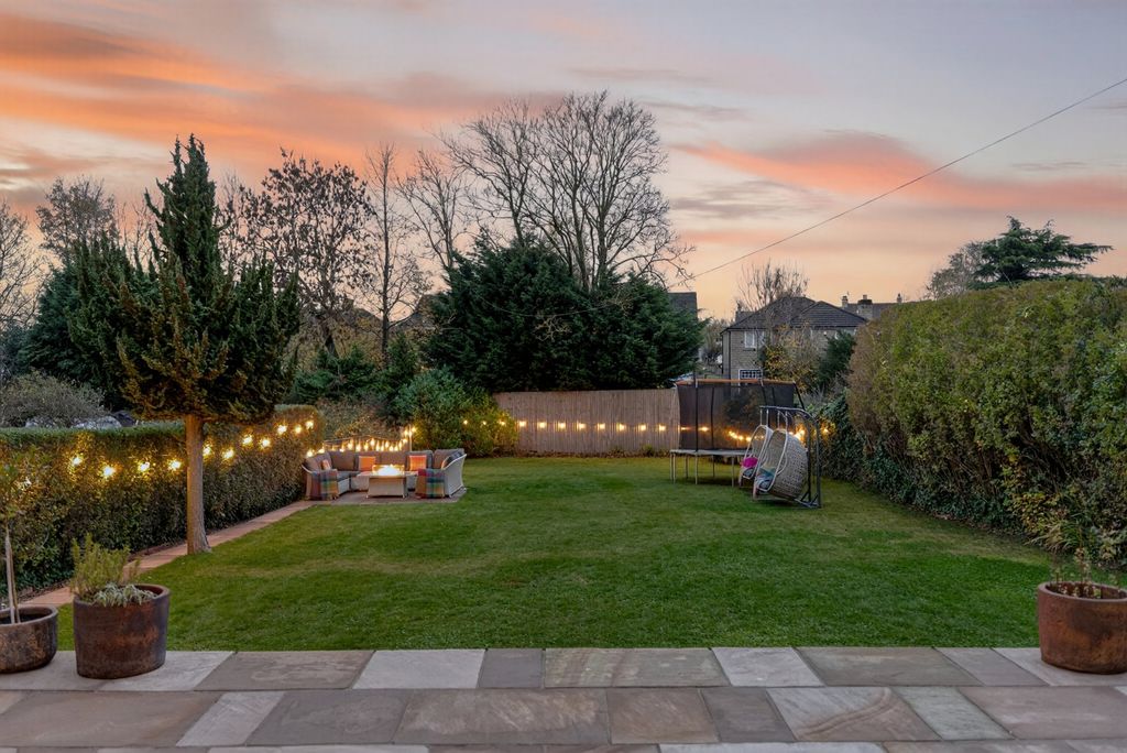 Property photo 3 of 36 Picture 3