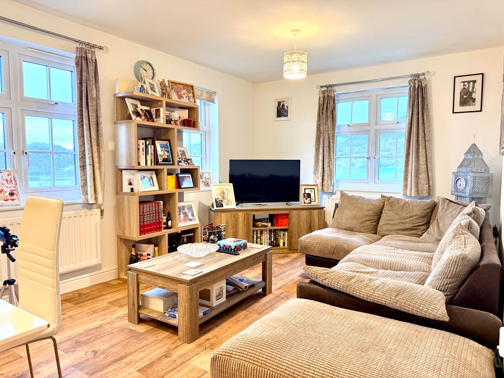 Property photo 2 of 16 Lounge/ Diner