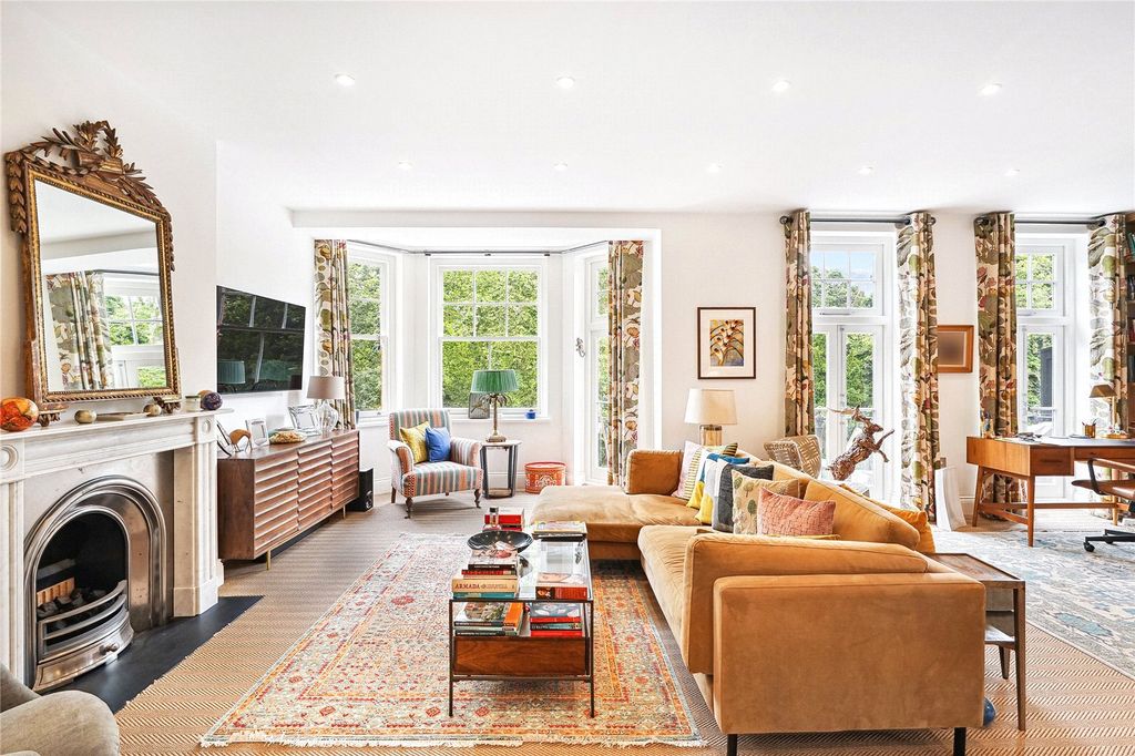 Property photo 3 of 12 Reception Room