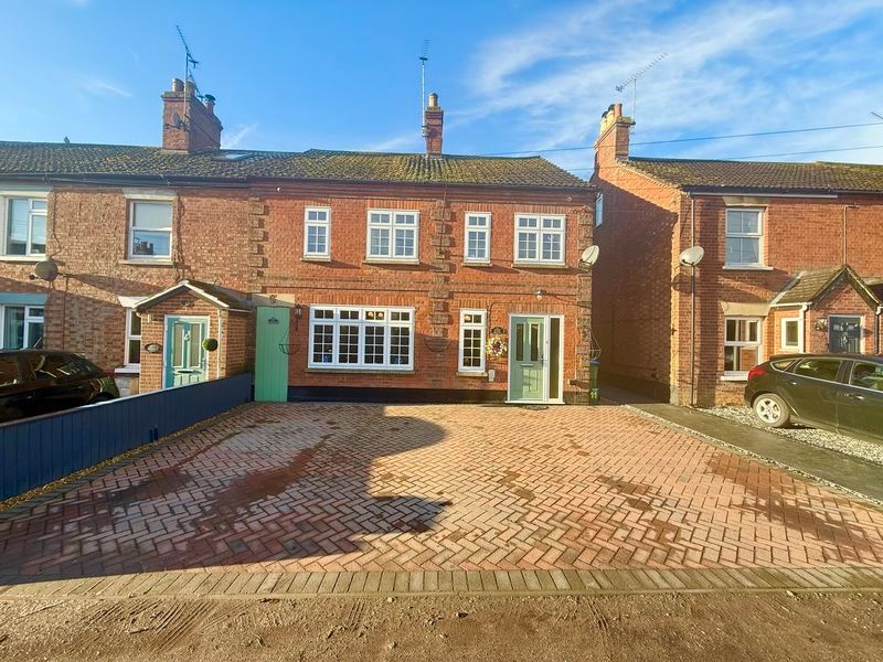 Property photo 1 of 19 Front