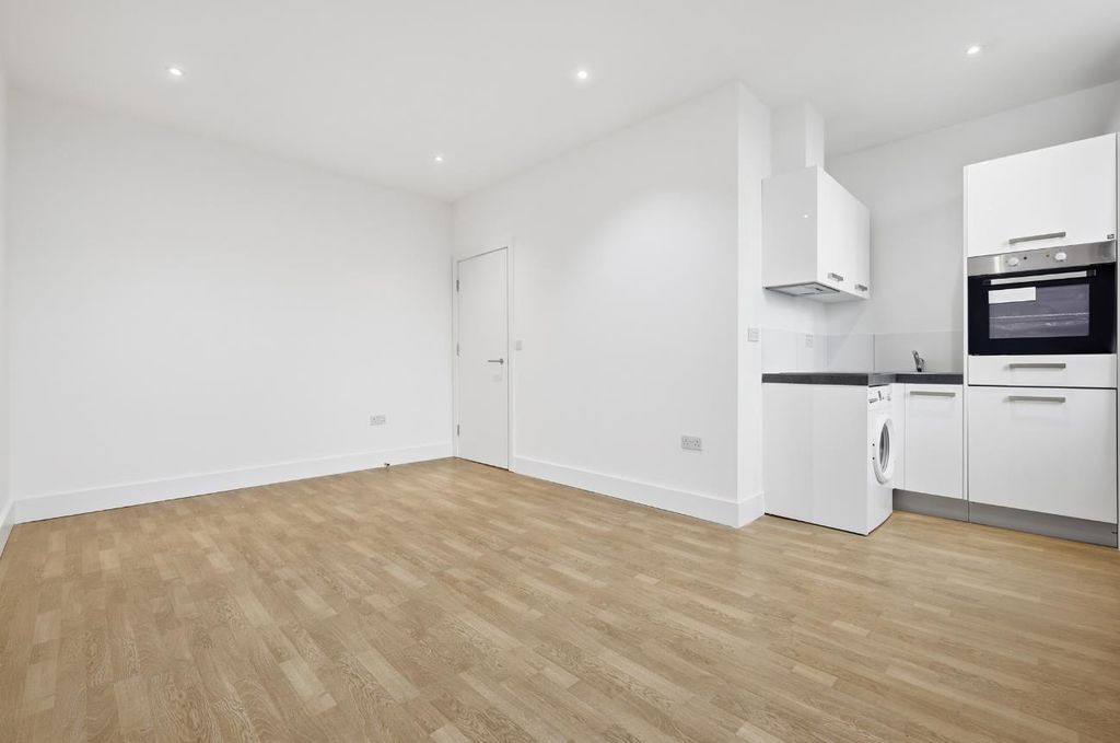 Property photo 2 of 7 Screenshot 2026-06-17 142930.Png