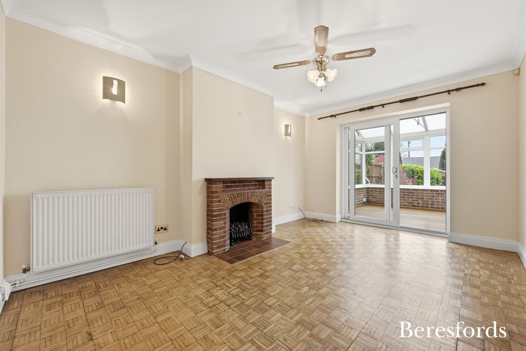 Property photo 2 of 18 Picture No. 13