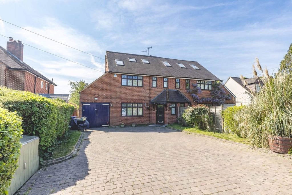 Property photo 1 of 23