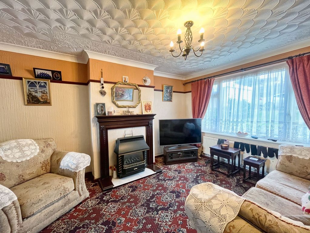 Property photo 3 of 15