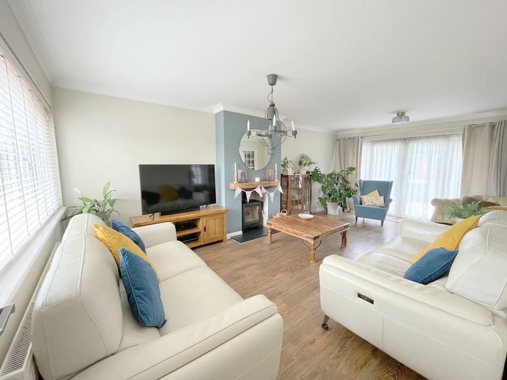 Property photo 3 of 24 Keable Road