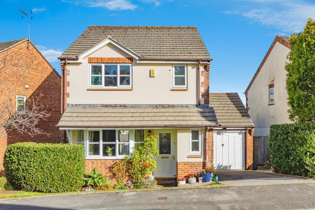 Property photo 1 of 18 Photo