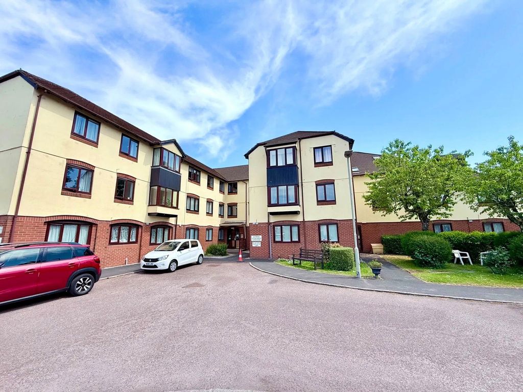 Property photo 1 of 10