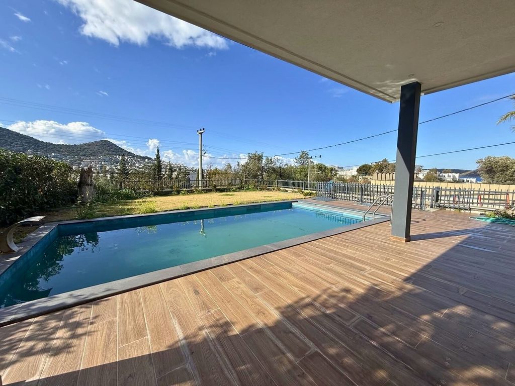 Property photo 3 of 22 Modern Single-Storey Yalikavak Property For Sale - Large Terrace And Private Pool