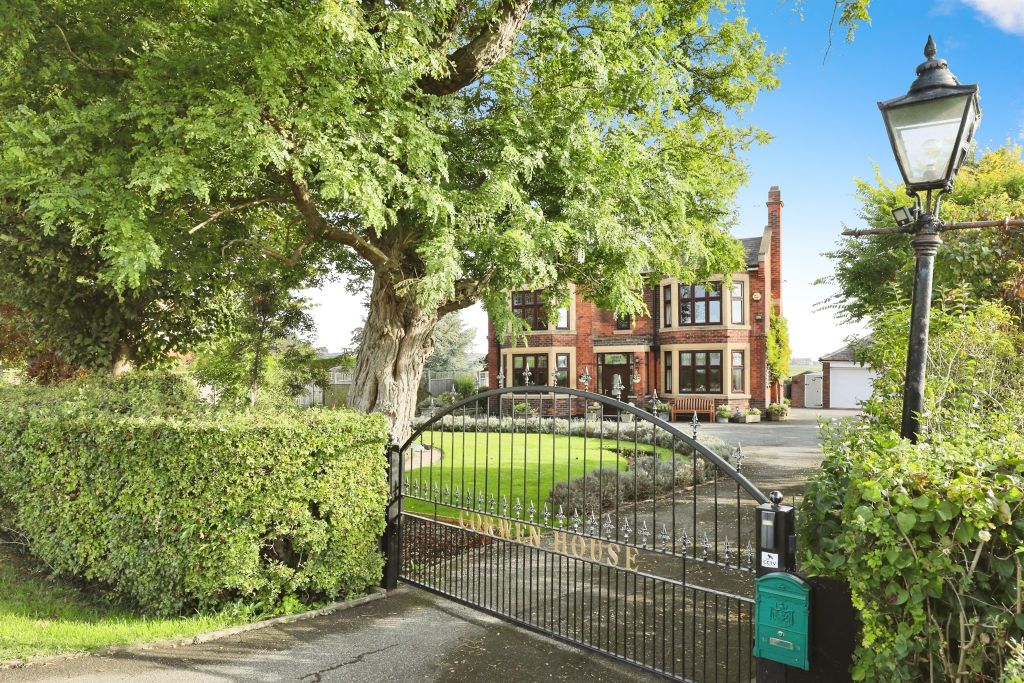 Property photo 1 of 22