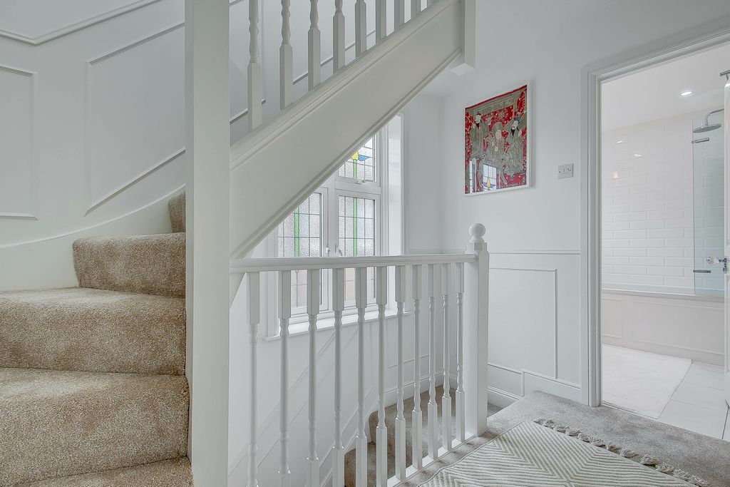 Additional image 12 of 3 bed semi-detached house for saleOakwood Crescent, Greenford UB6