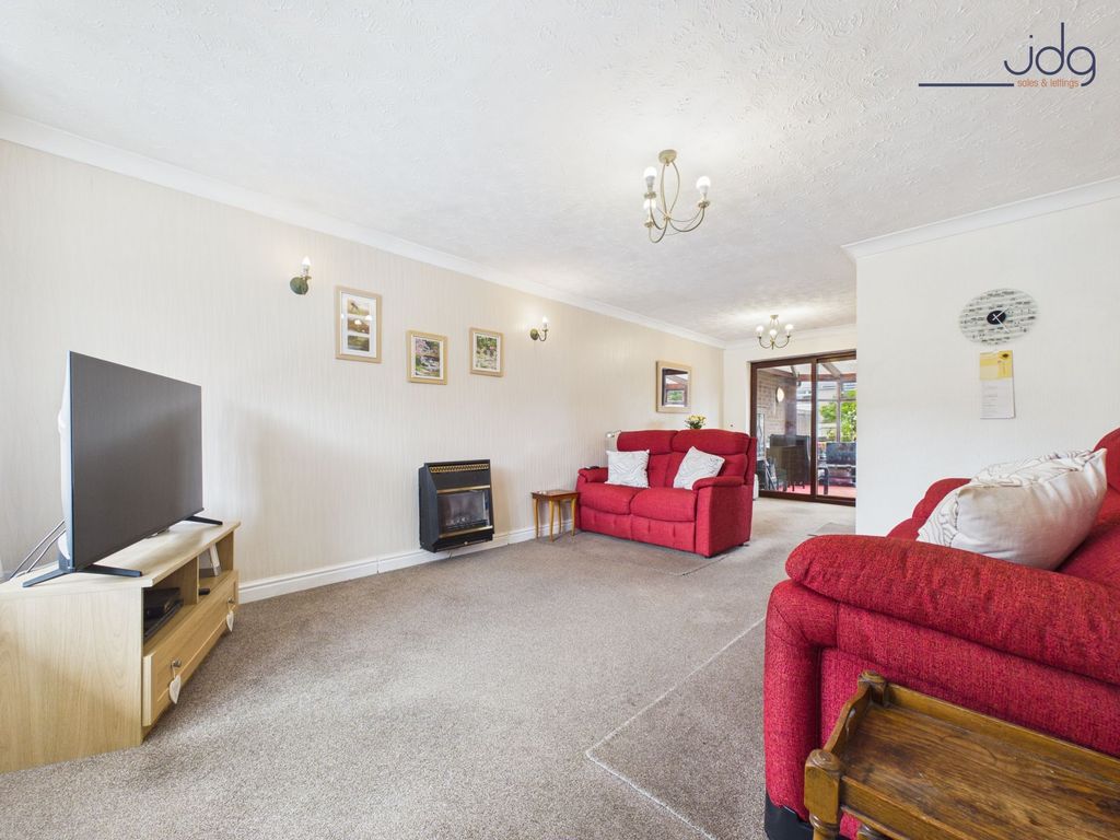 Property photo 3 of 14 Open Plan Living