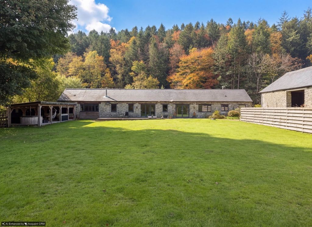 Property photo 1 of 25