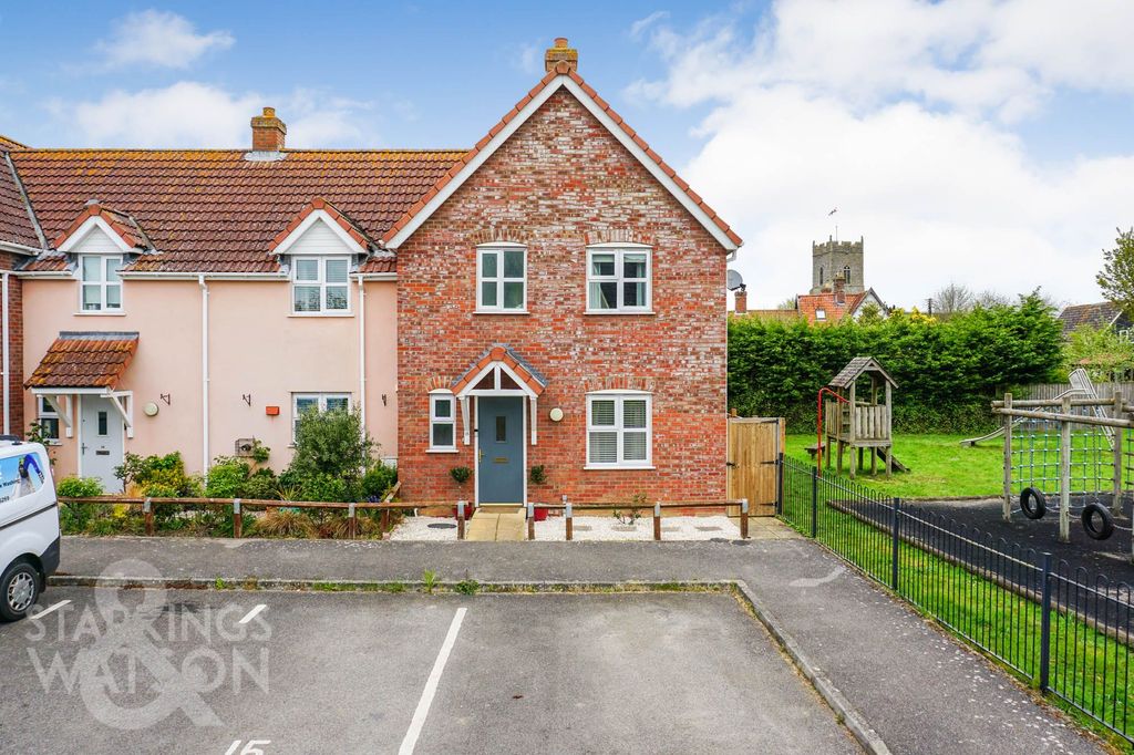Property photo 1 of 15