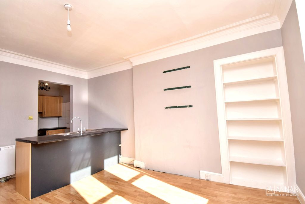 Property photo 3 of 11 Property Image 3