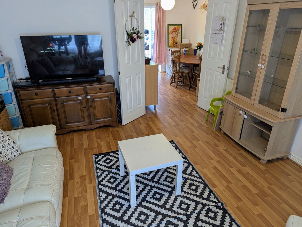 Property photo 3 of 16