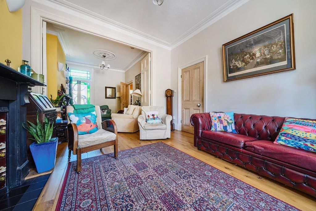 Property photo 1 of 22 1294907-18-68275049297F6-Arw .Jpg