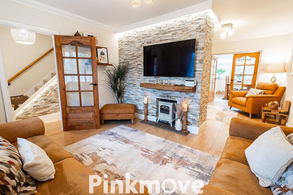 Property photo 1 of 26