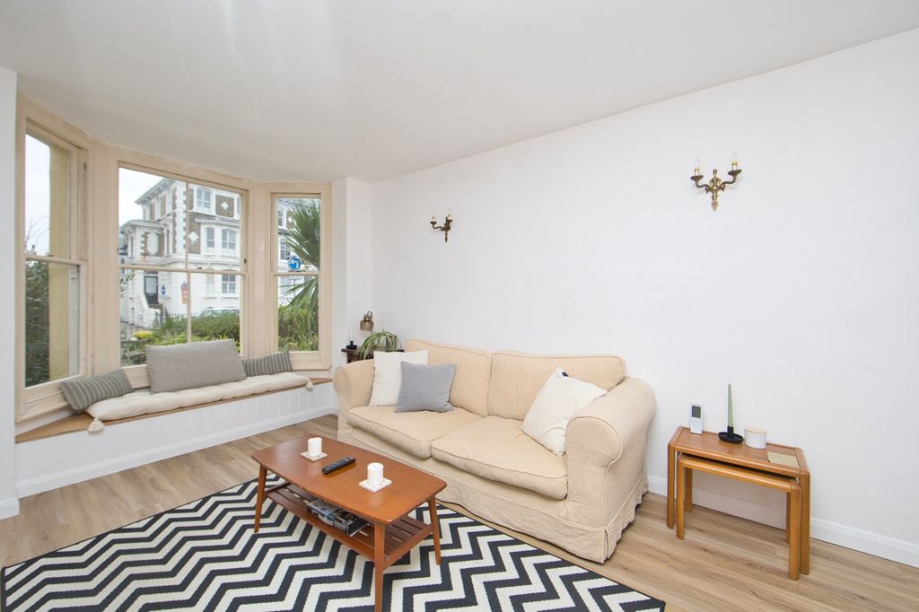 Property photo 3 of 12 Picture No. 42