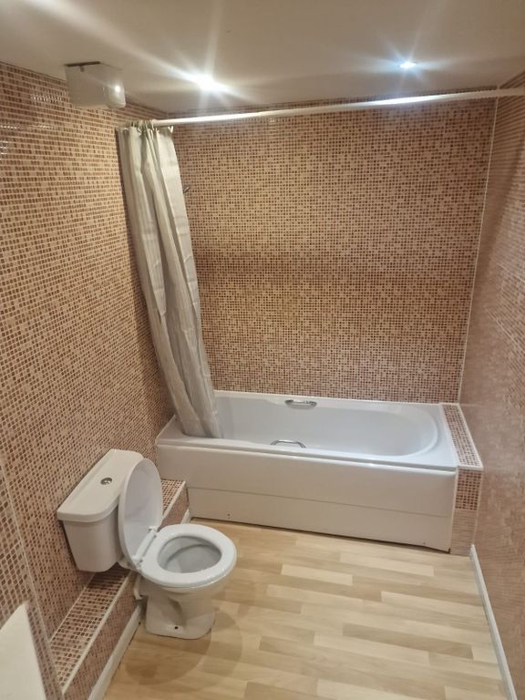 Property photo 2 of 13 Gallery