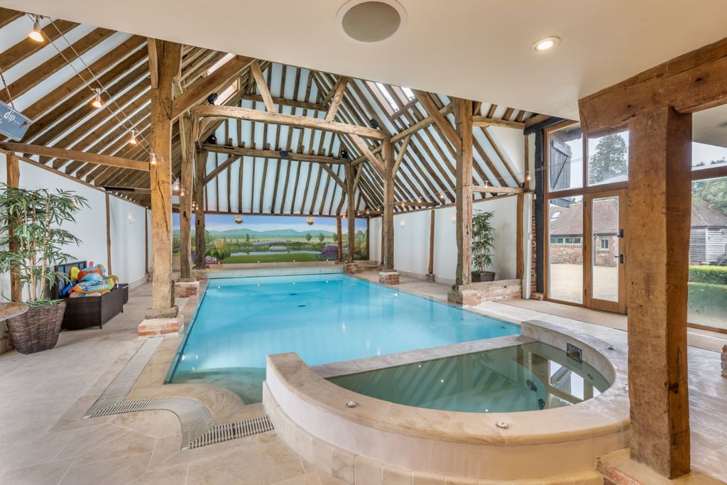 Property photo 3 of 31 Pool Barn
