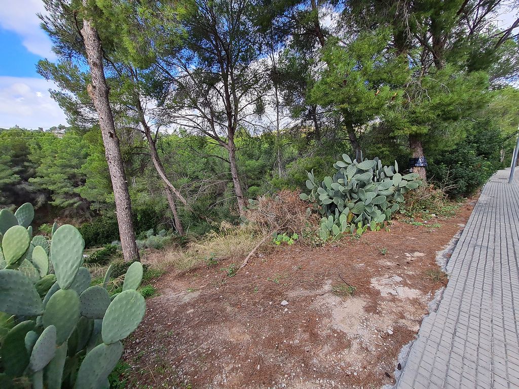 Property photo 1 of 2 20201204_102738.Jpg