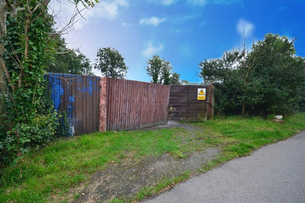 Property photo 3 of 4 Aab36810-000d-44Db-A391-1F551c1E3Fc6.Jpg