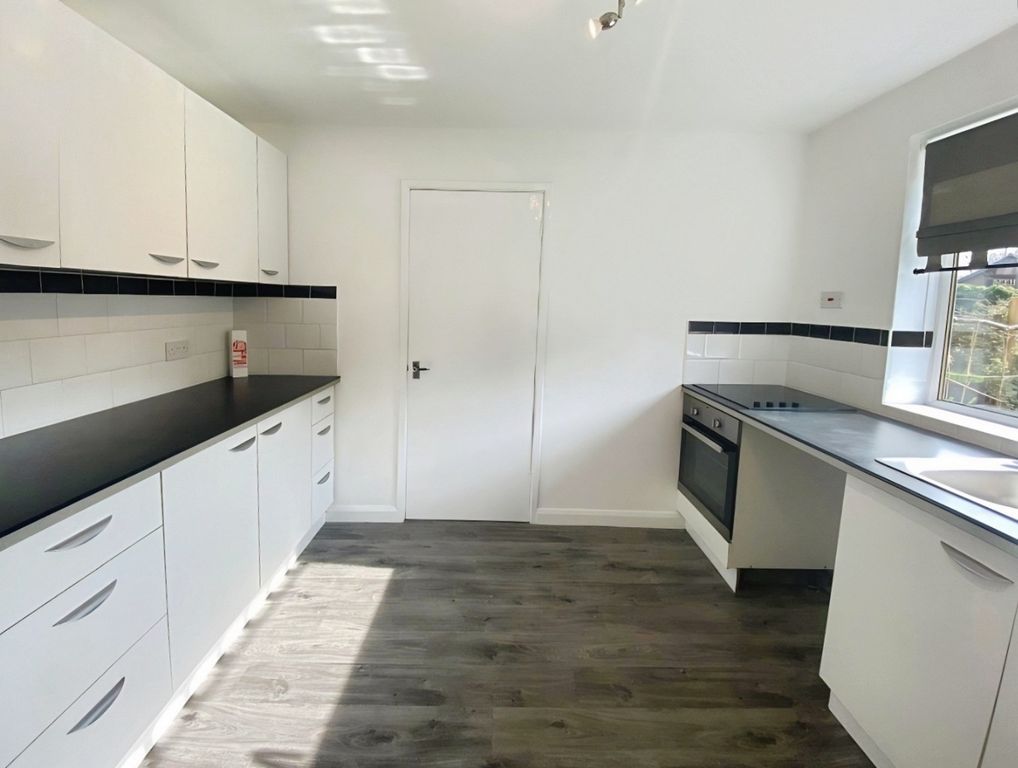 Property photo 1 of 16 4991362