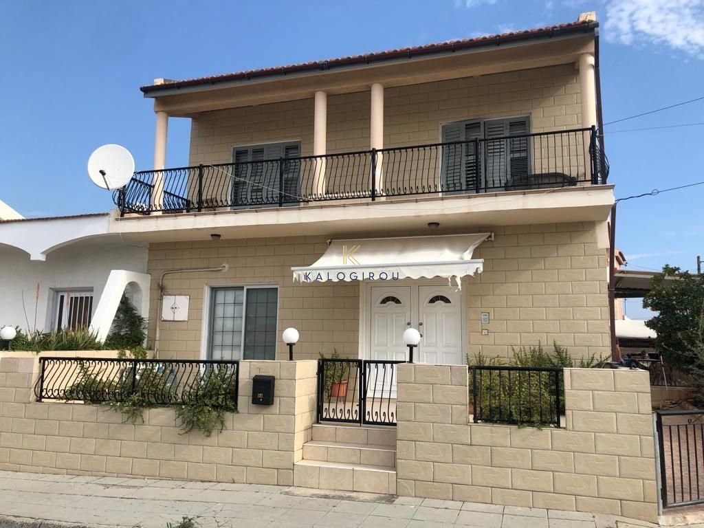 Property photo 1 of 22