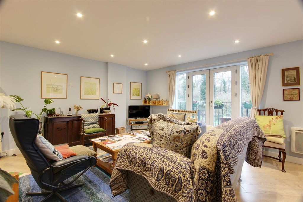 Property photo 3 of 15 Img_1778-Img_1780 l 3.Jpg