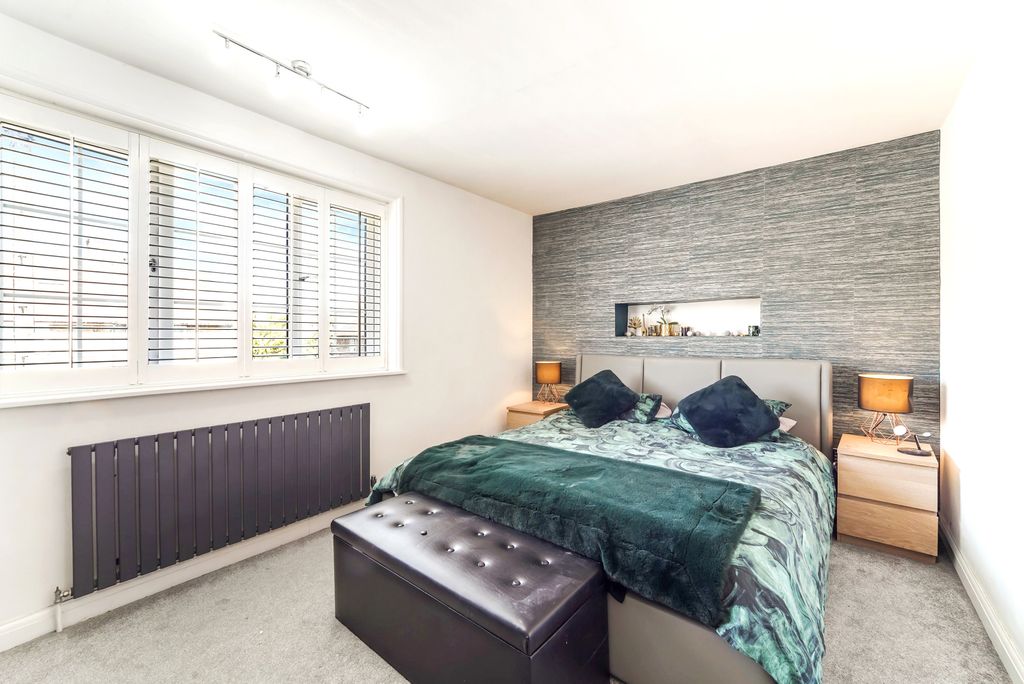 Property photo 3 of 18 Picture No. 14