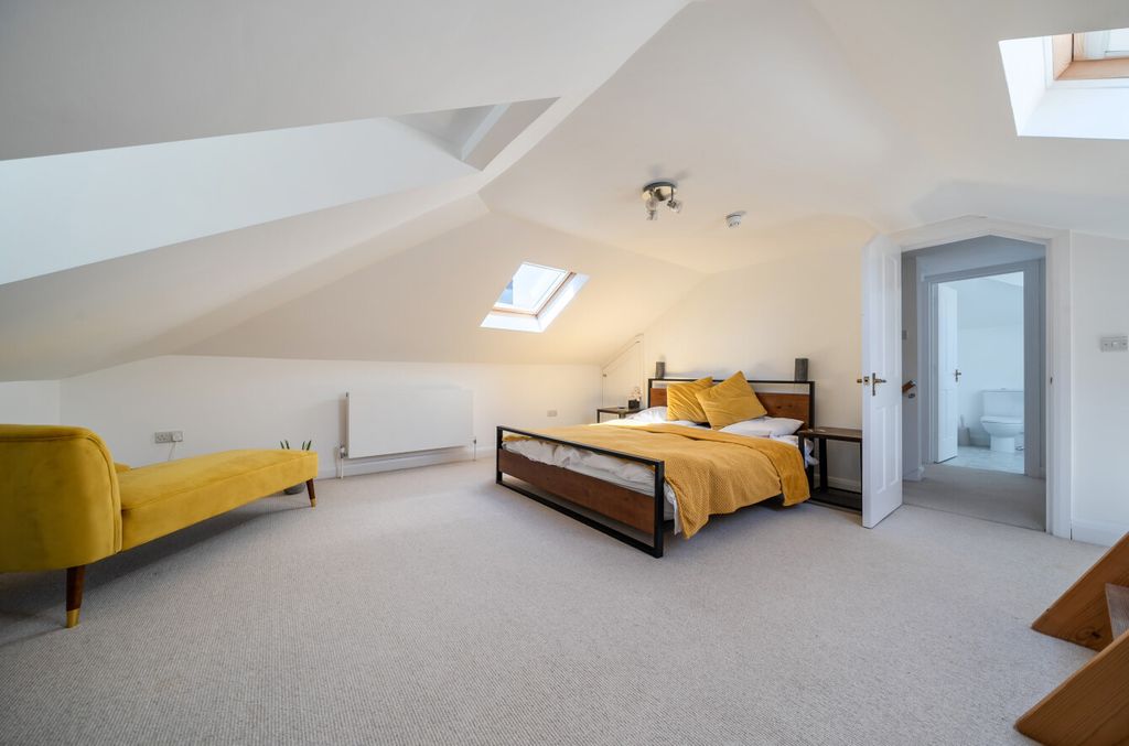 Additional image 11 of 3 bed flat to rentMarine Parade, Worthing, West Sussex BN11
