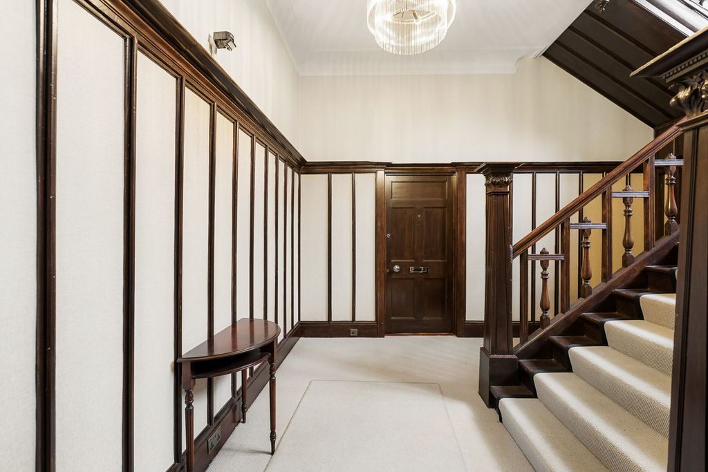 Additional image 25 of 3 bed flat for sale8 Whittingehame Gardens, 1103 Great Western Road G12