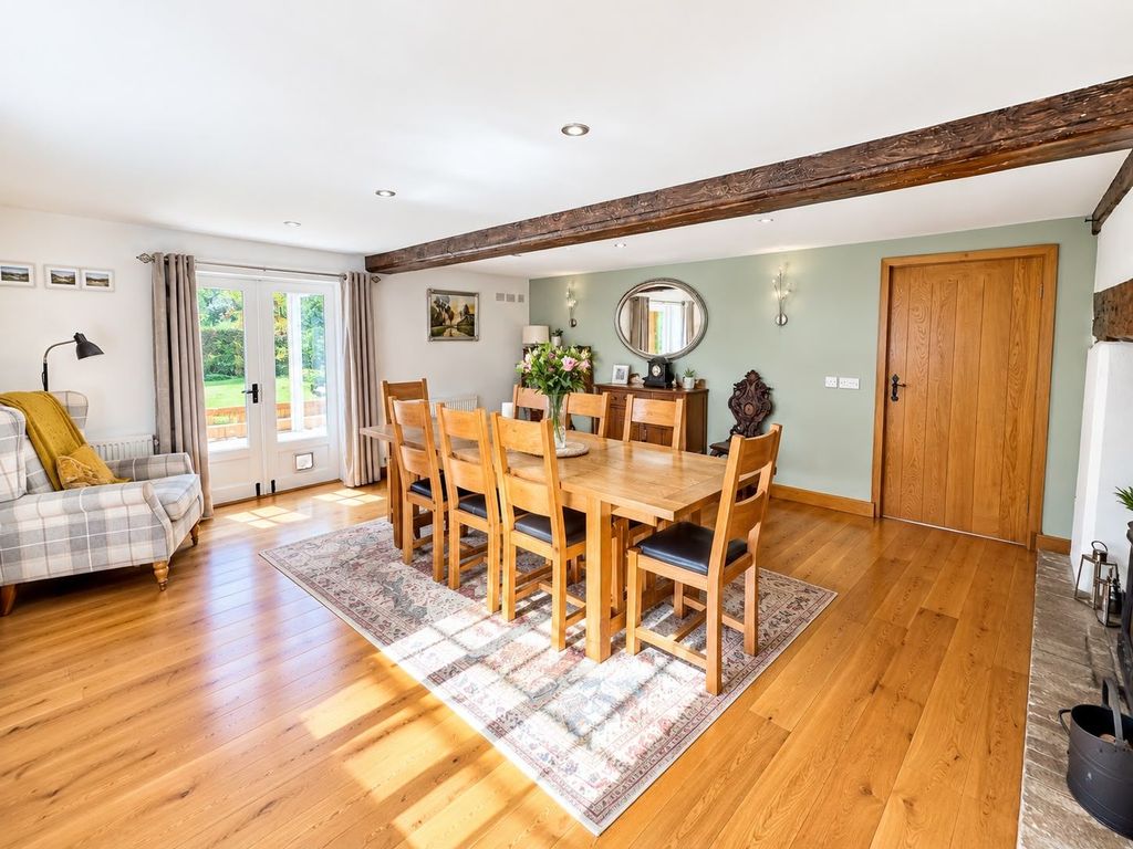 Property photo 3 of 24