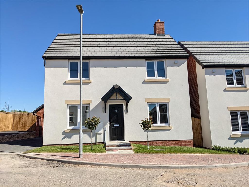 Property photo 1 of 18